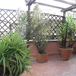 公寓 Delizioso Attico A Talenti