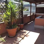 Delizioso Attico A Talenti 公寓 *