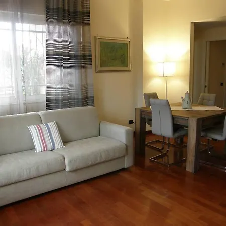 Lejlighed Delizioso Attico A Talenti *