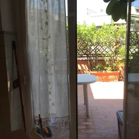 Delizioso Attico A Talenti Lejlighed