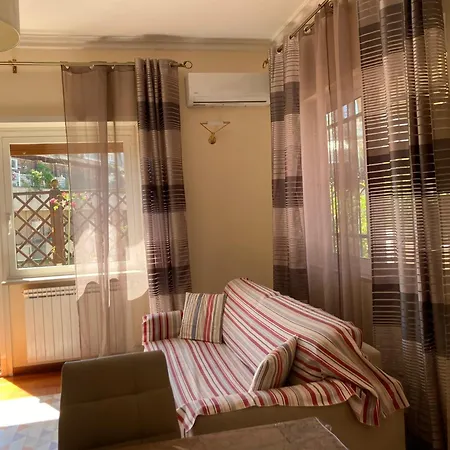 Delizioso Attico A Talenti Appartement Rome